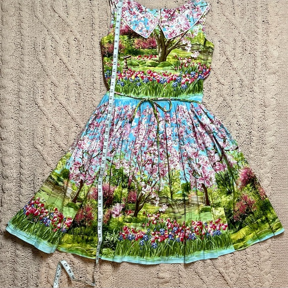 SOLD | ModCloth X Bernie Dexter Scene and Believed Dress - Medium Spring Floral - Picture 7 of 9